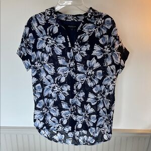 Lafayette 148 New York Navy & White Floral Button-Down Top